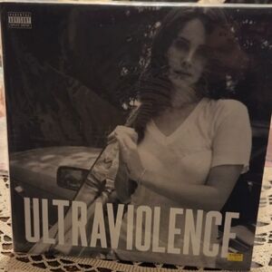 ♡ lana del rey ultraviolence vinyl ♡